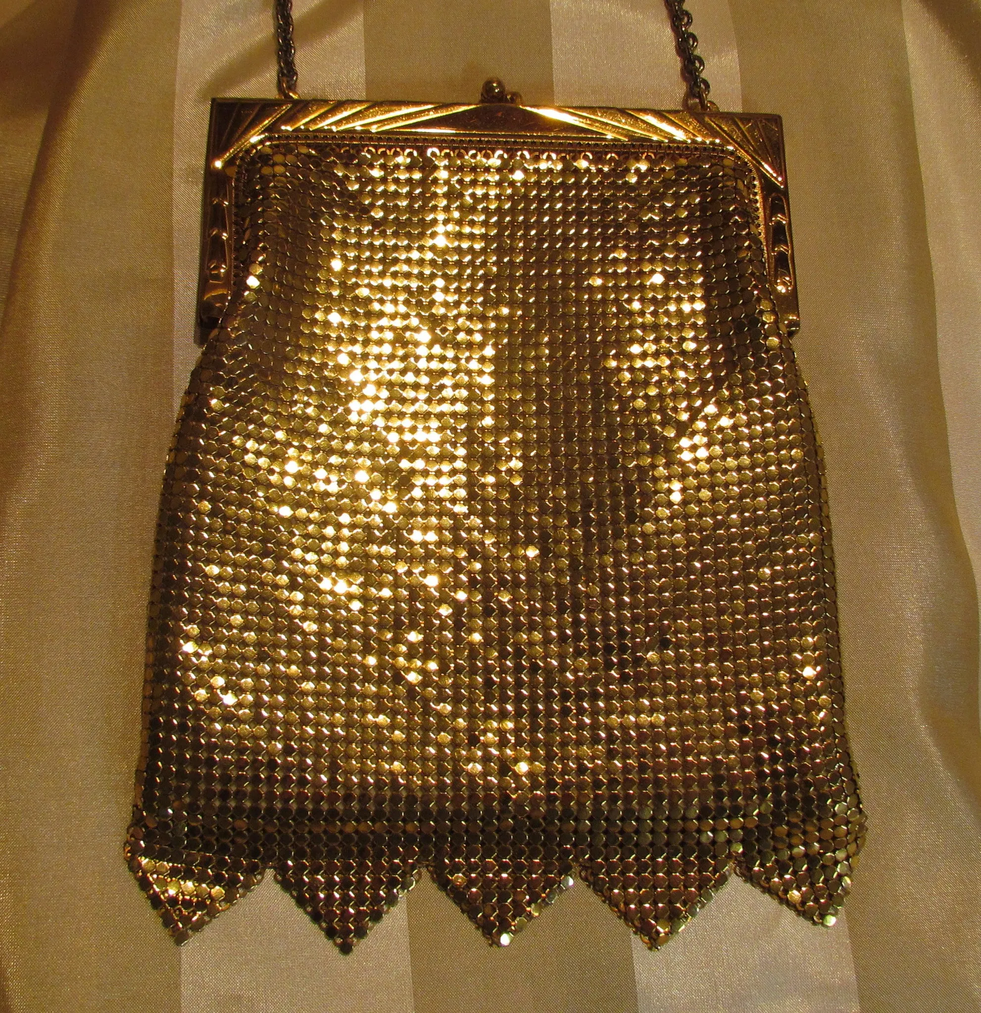 Art Deco Gold Purse Whiting Davis 1940s Mesh Purse Mint Condition Evening Handbag