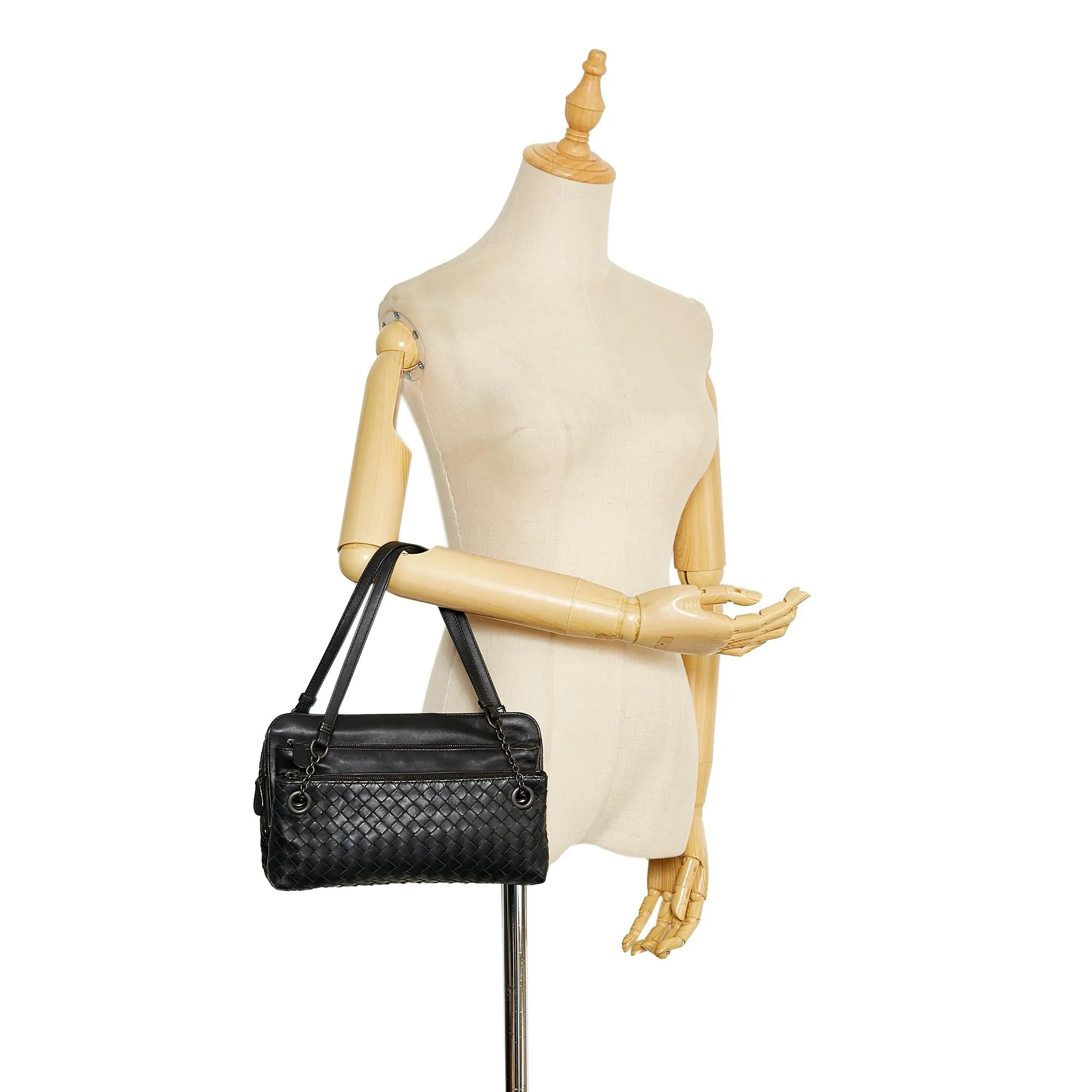 Bottega Veneta Intrecciato Handbag (SHG-VTTHDg)