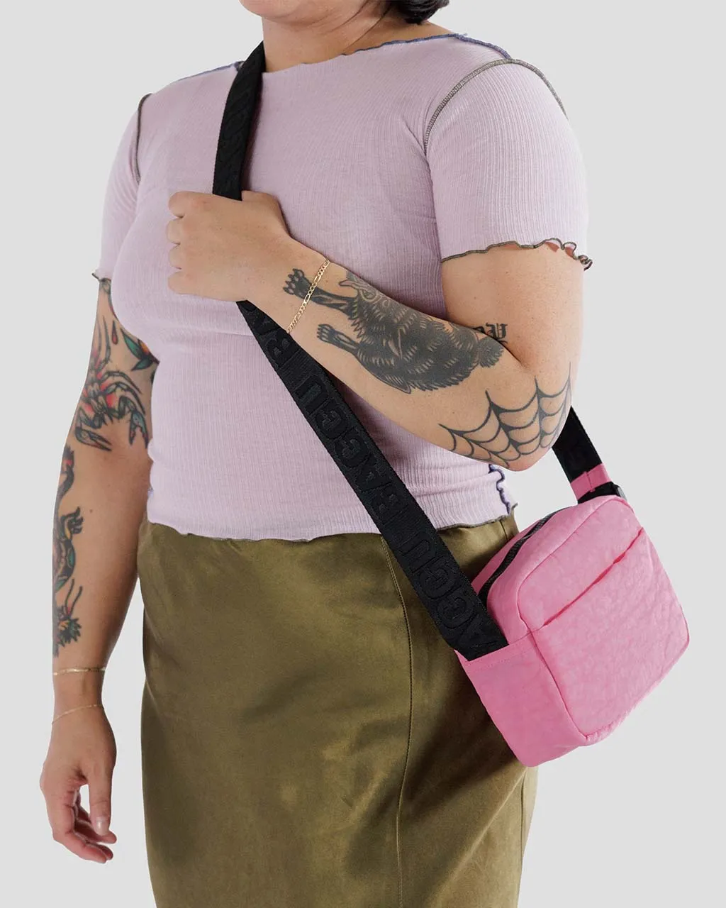 Camera Crossbody - Azalea Pink