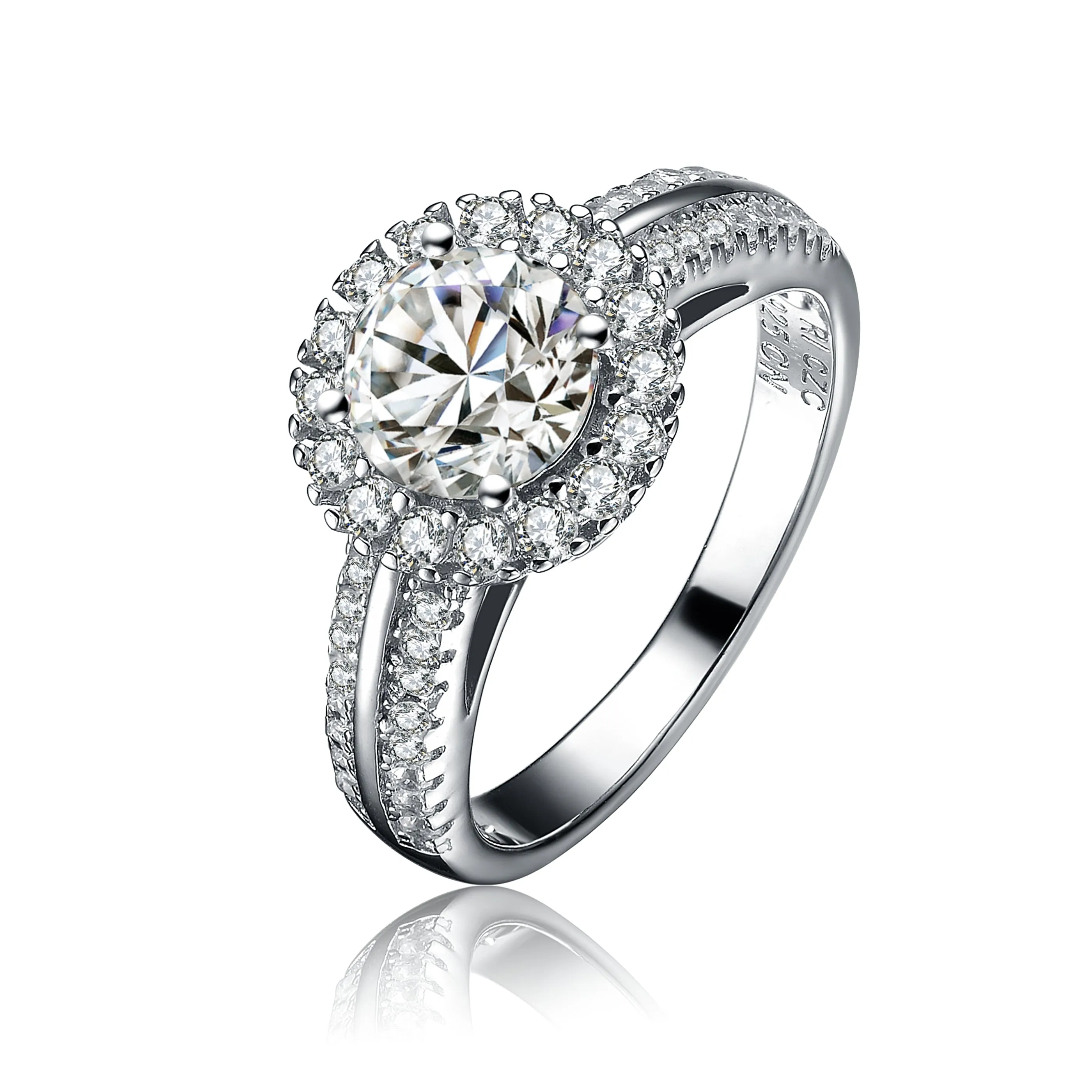 Camille Circle Solitaire Ring