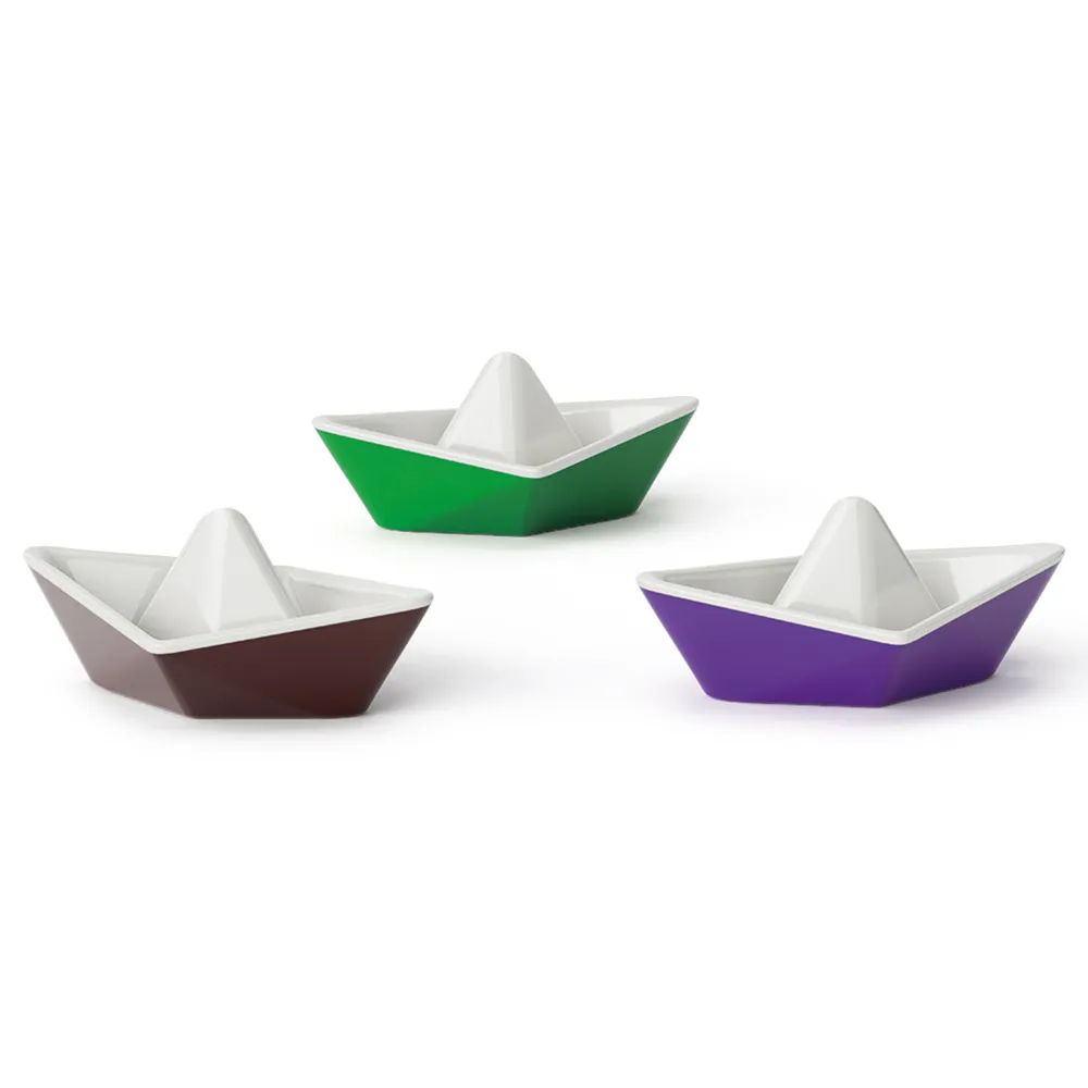 Color Changing Origami Boats