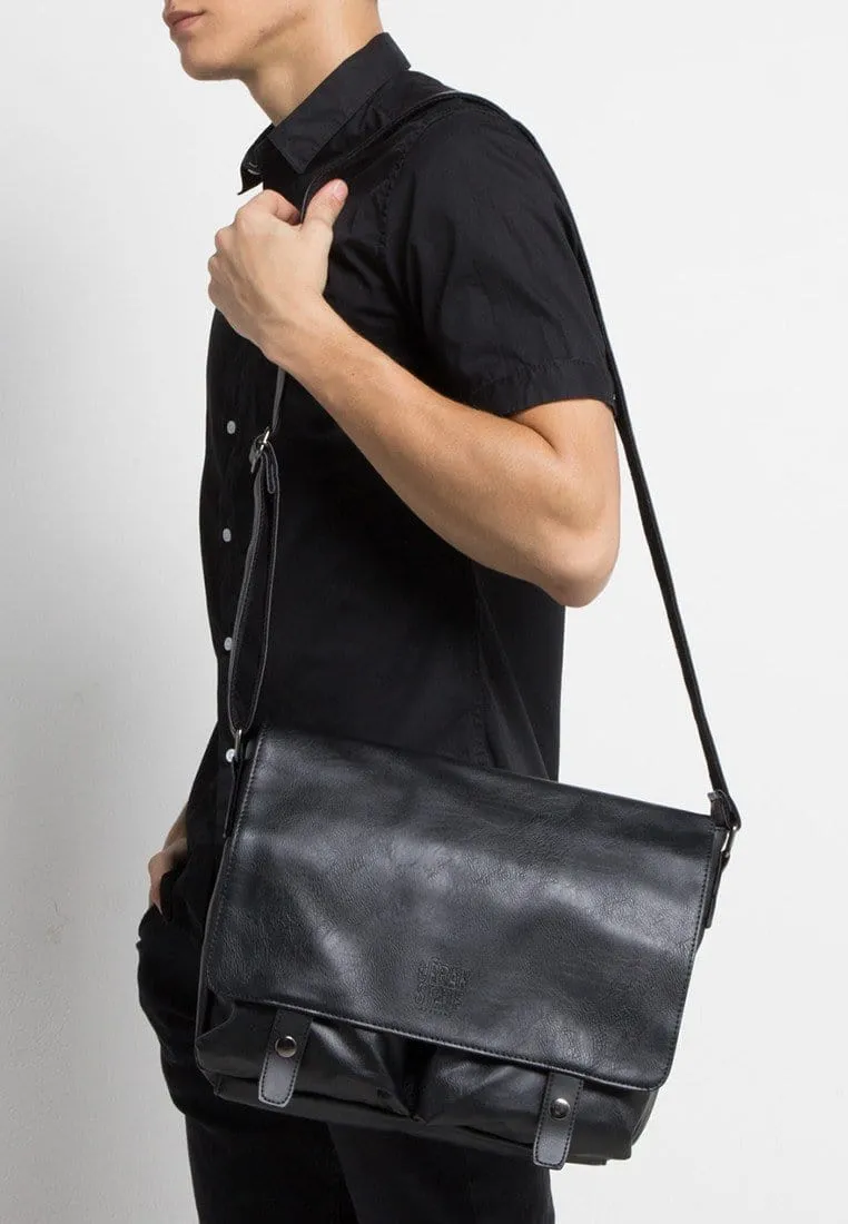 Distressed Leather EDC Medium Messenger Bag - Black