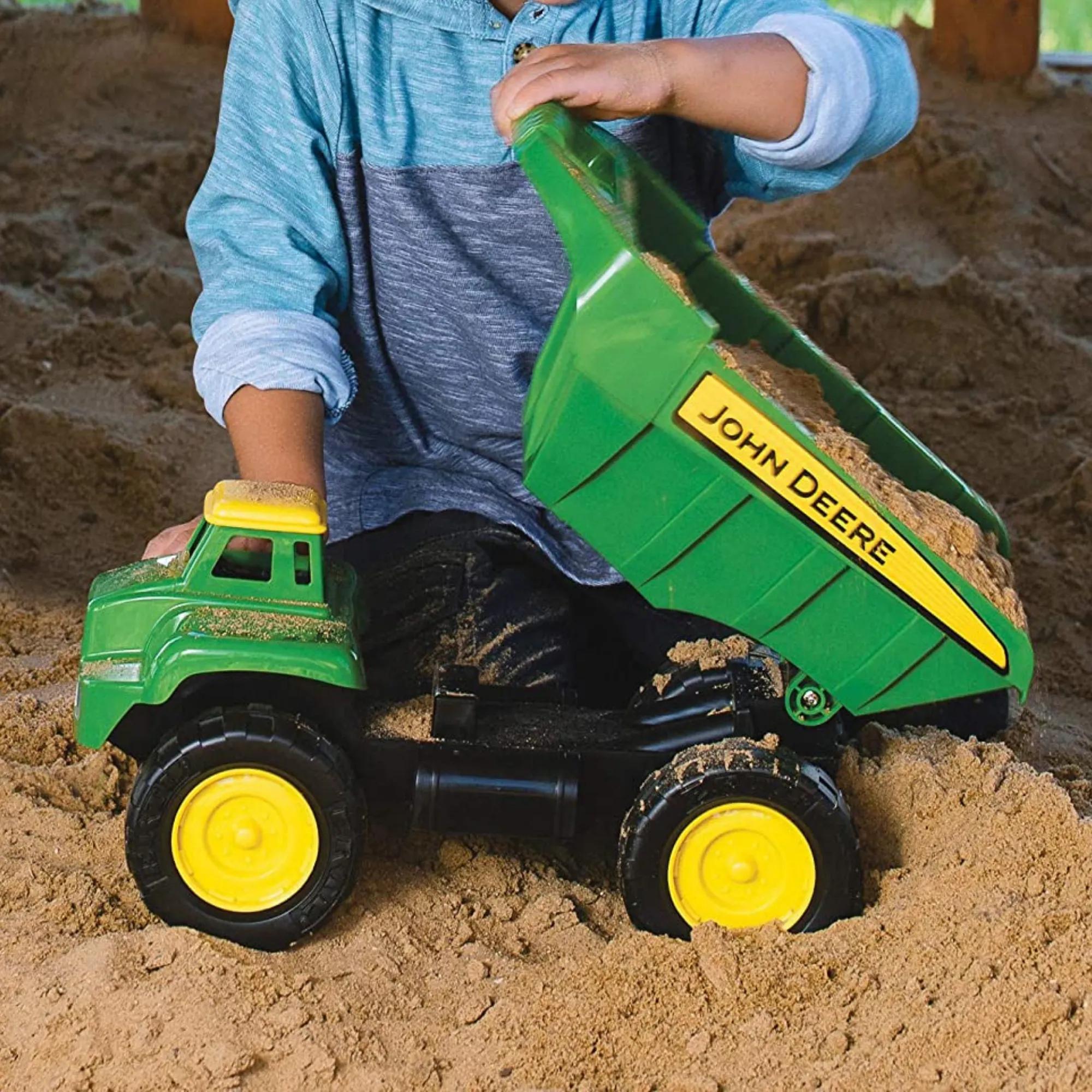 John Deere Big Scoop Dump Truck