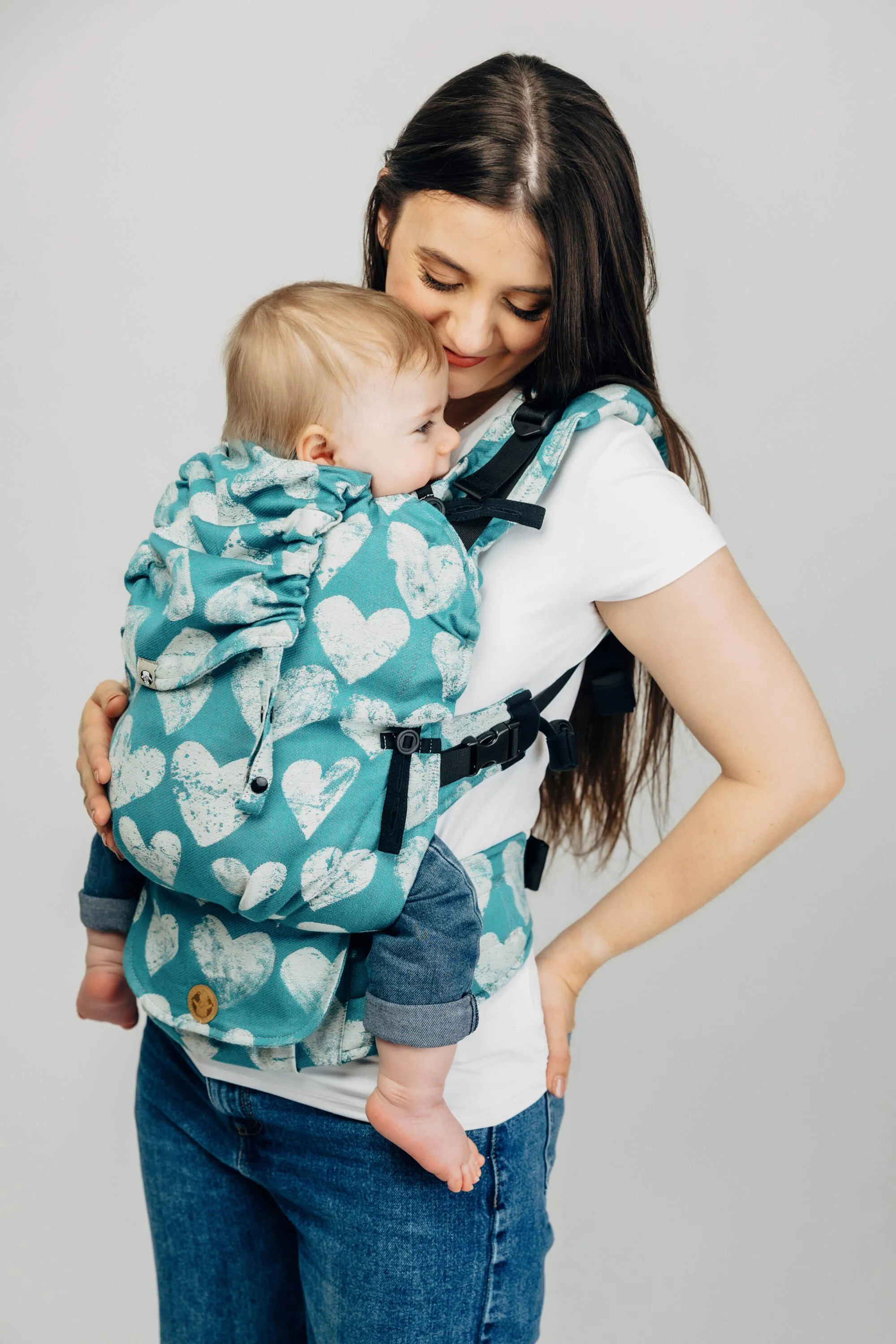 LennyLamb LennyUpGrade Babywearing Carrier Lovka Petite Boundless