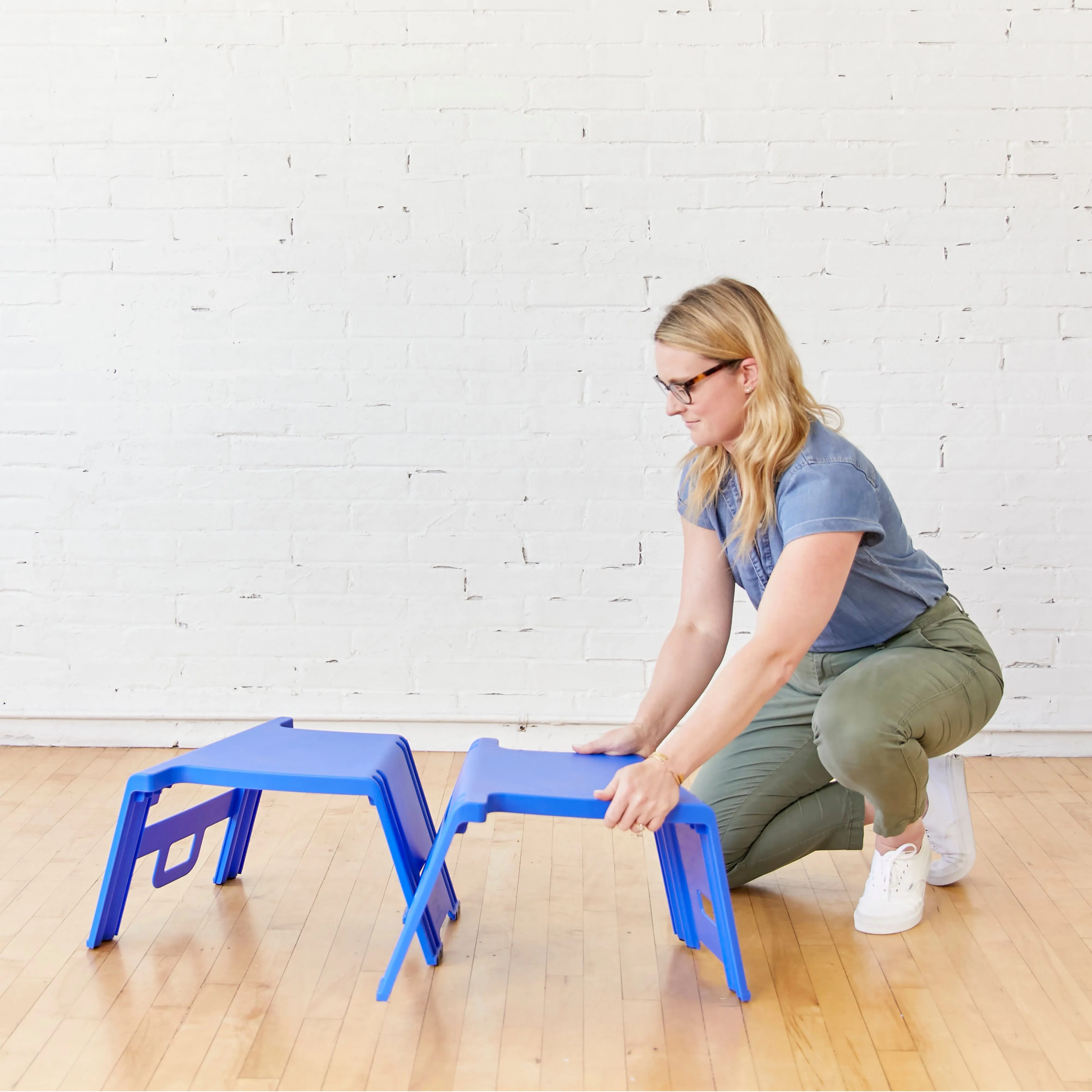 Linking Stackable Stools, Kids Classroom Seat, Portable Lap Desk with Handles, 4-Piece