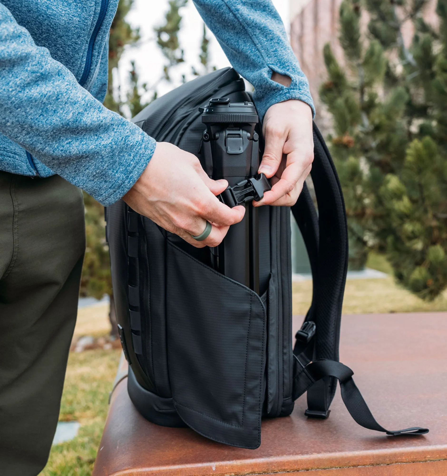 Nomatic McKinnon Camera Backpack 25L (with Large Cube)