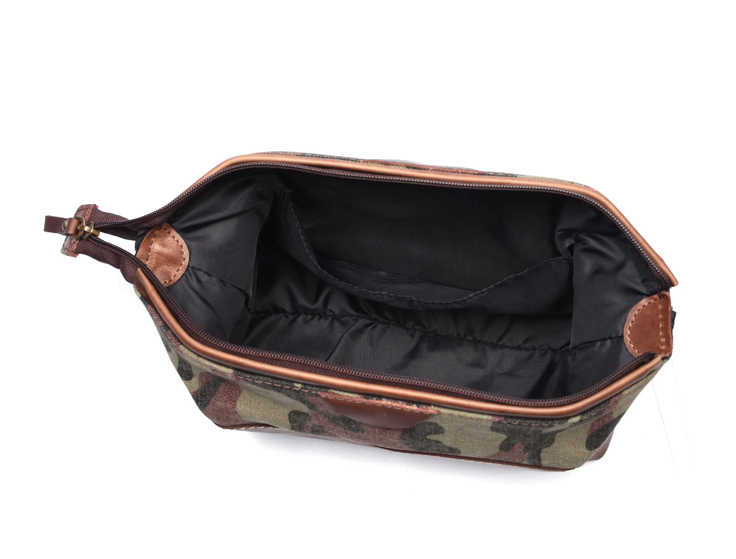 Tyler Leather Camouflage Toiletry Bag -  Camo Green