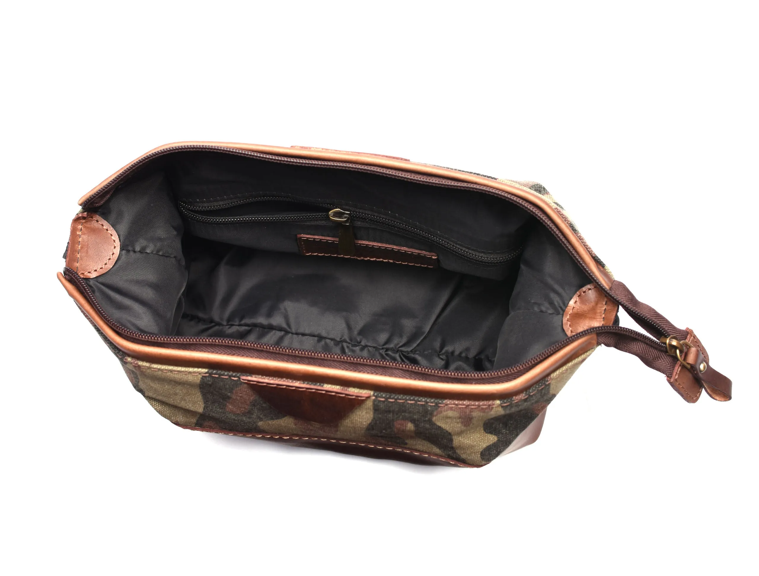 Tyler Leather Camouflage Toiletry Bag -  Camo Green