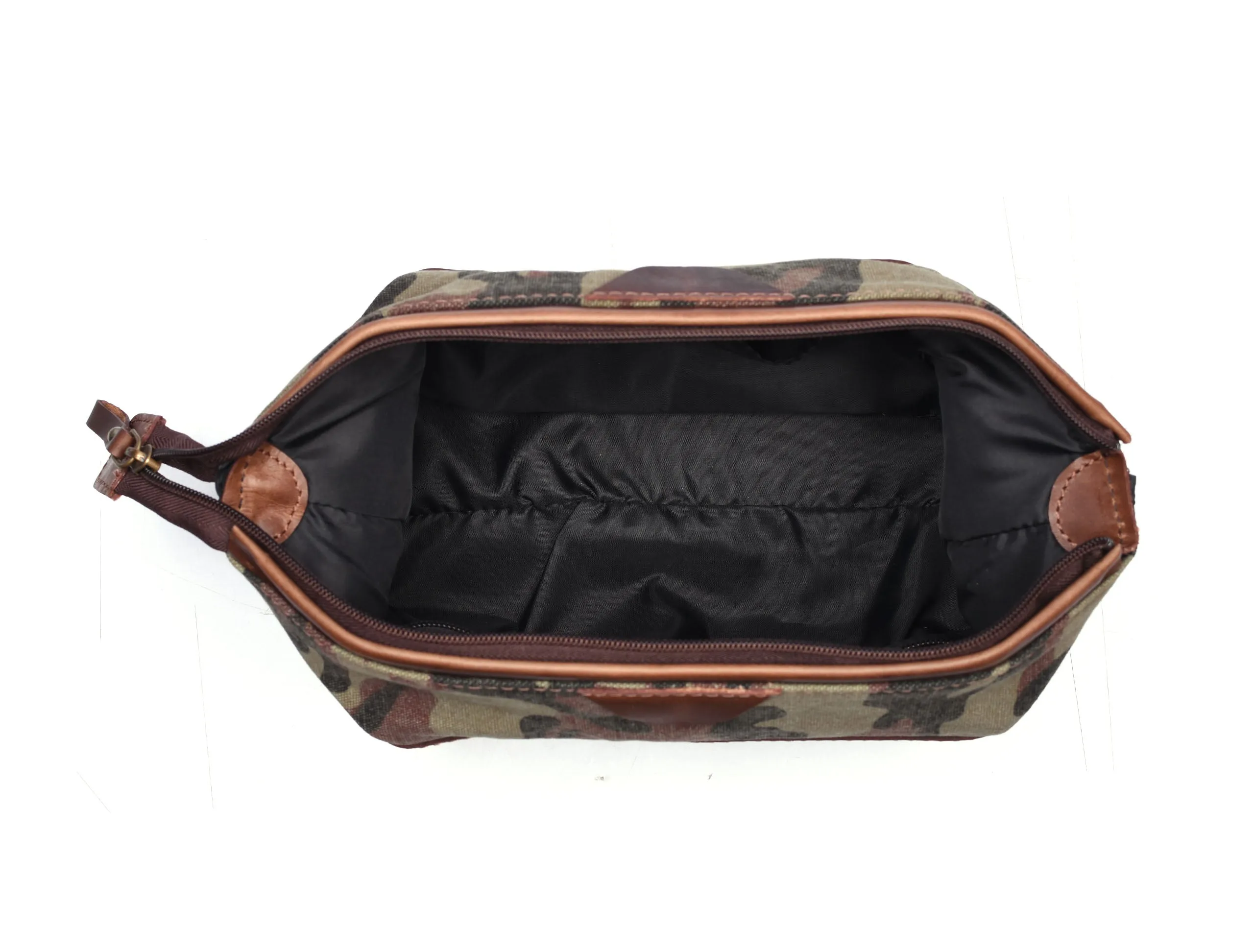 Tyler Leather Camouflage Toiletry Bag -  Camo Green