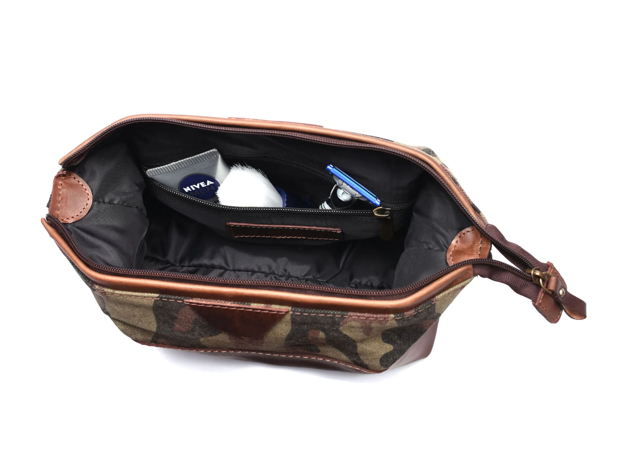 Tyler Leather Camouflage Toiletry Bag -  Camo Green