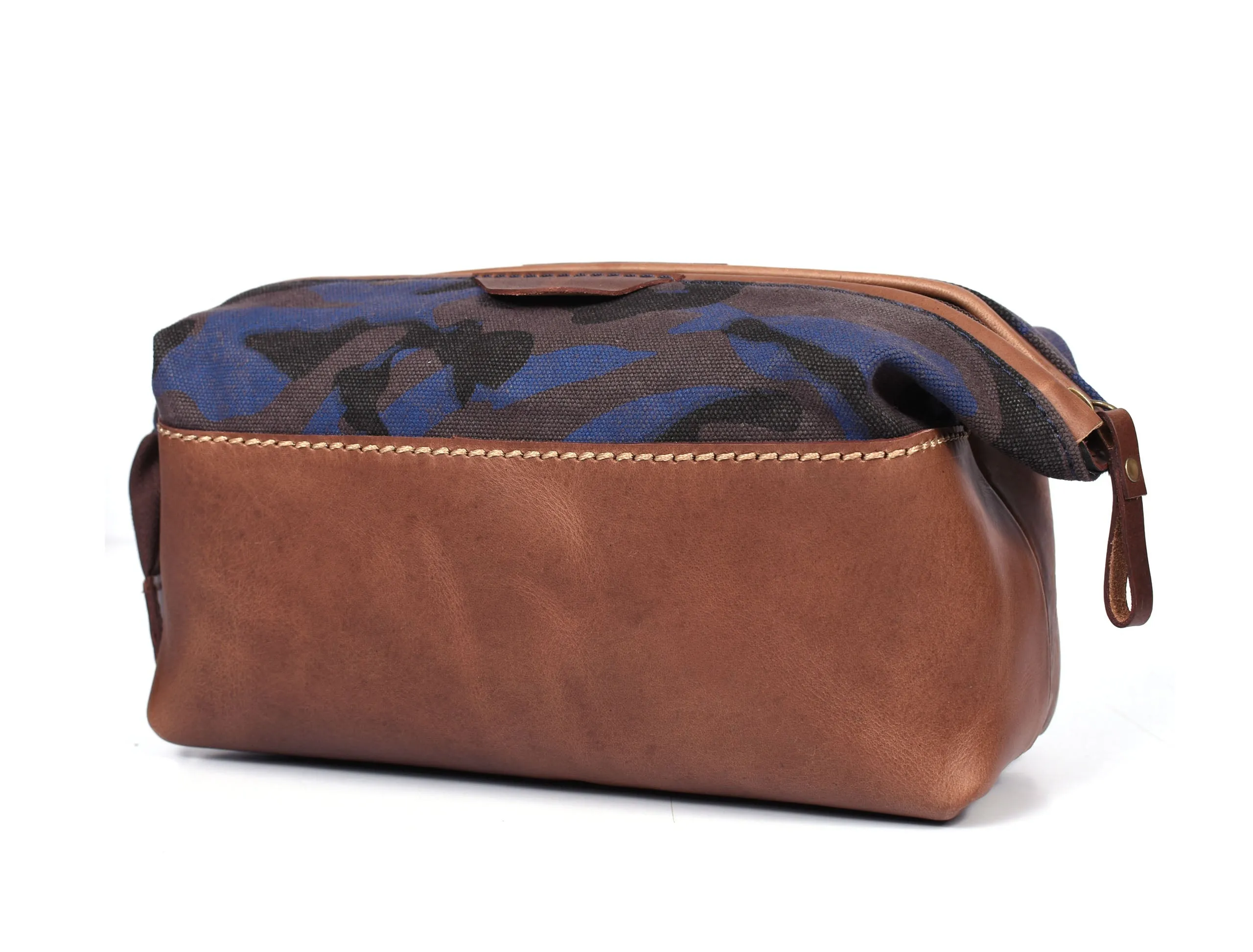 Tyler Leather Camouflage Toiletry Bag -  Camo Green