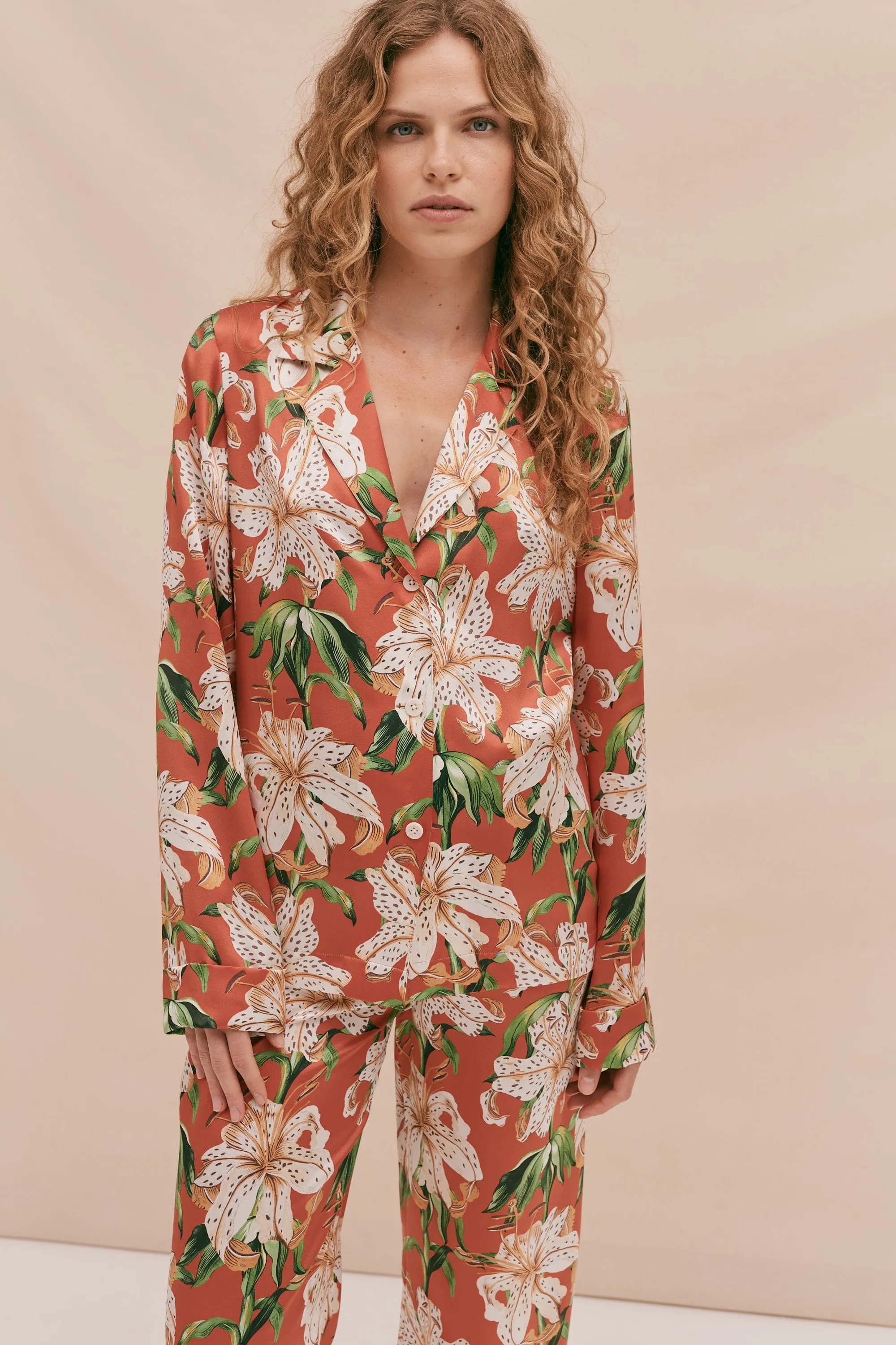 Washable Silk Long Pyjama Set Lilium Print Red